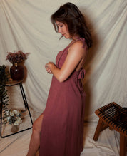 Langes Stillkleid Noémie in Rosa, ein luftiges Kleid für heiße Sommertage.