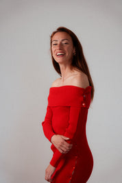 Elegantes Damenkleid in Rot mit Ärmeln, aus Merinowolle, nachhaltig produziert in Frankreich.